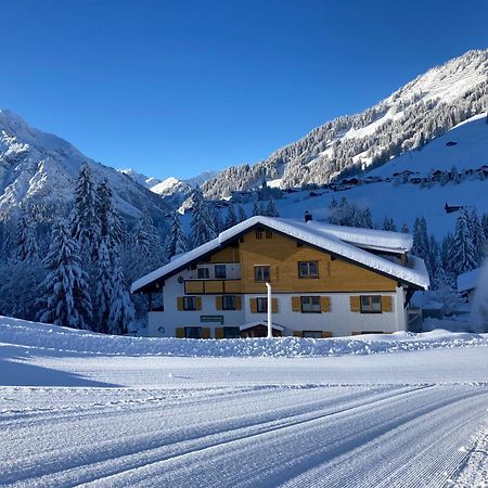 Gaestehaus Tannegg Mittelberg Exterior foto