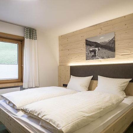 Gaestehaus Tannegg Mittelberg Habitación foto