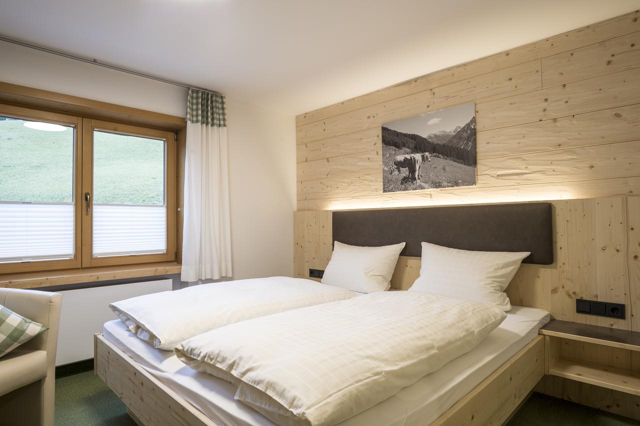 Gaestehaus Tannegg Mittelberg Habitación foto